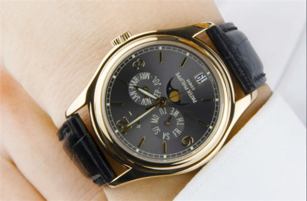 百达翡丽手表表带太松解决方法汇总(图) 百达翡丽手表表带太松解决方法汇总(图)