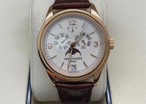 百达翡丽腕表表针变色处理方法是什么(图) 百达翡丽腕表表针变色处理方法是什么(图)