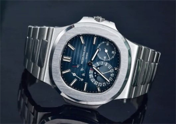 百达翡丽日历能回调吗（图）